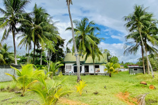 Beach House and Lot For Sale in Cabadbaran City